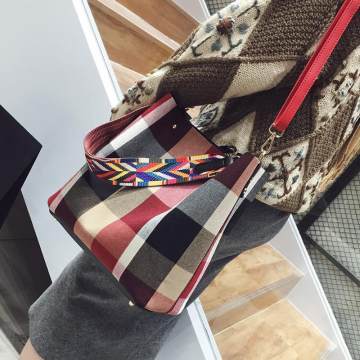 鑫晶D863 春季潮流與實用主義的完美融合